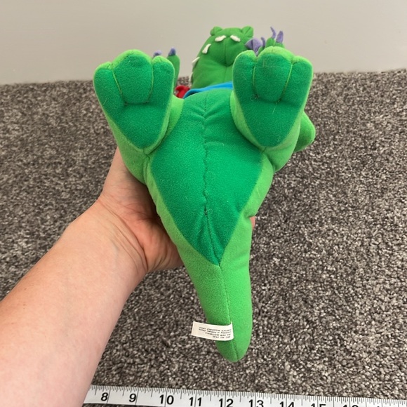 Vintage 1997 Rugrats Slumber Party Reptar plush - Picture 8 of 9